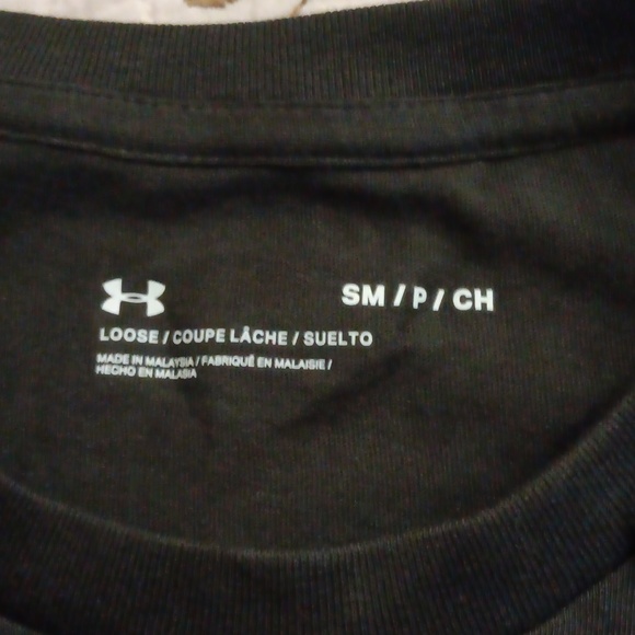 Under Armour tee - Picture 3 of 3